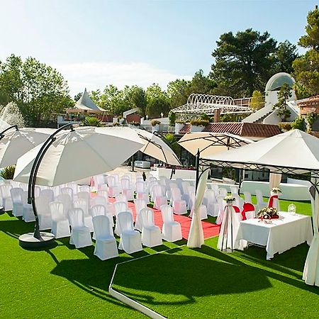Hotel El Bruc Εξωτερικό φωτογραφία
